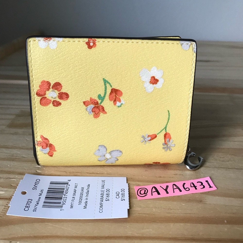 Coach wallet🎈🎈 - Picture 3 of 7